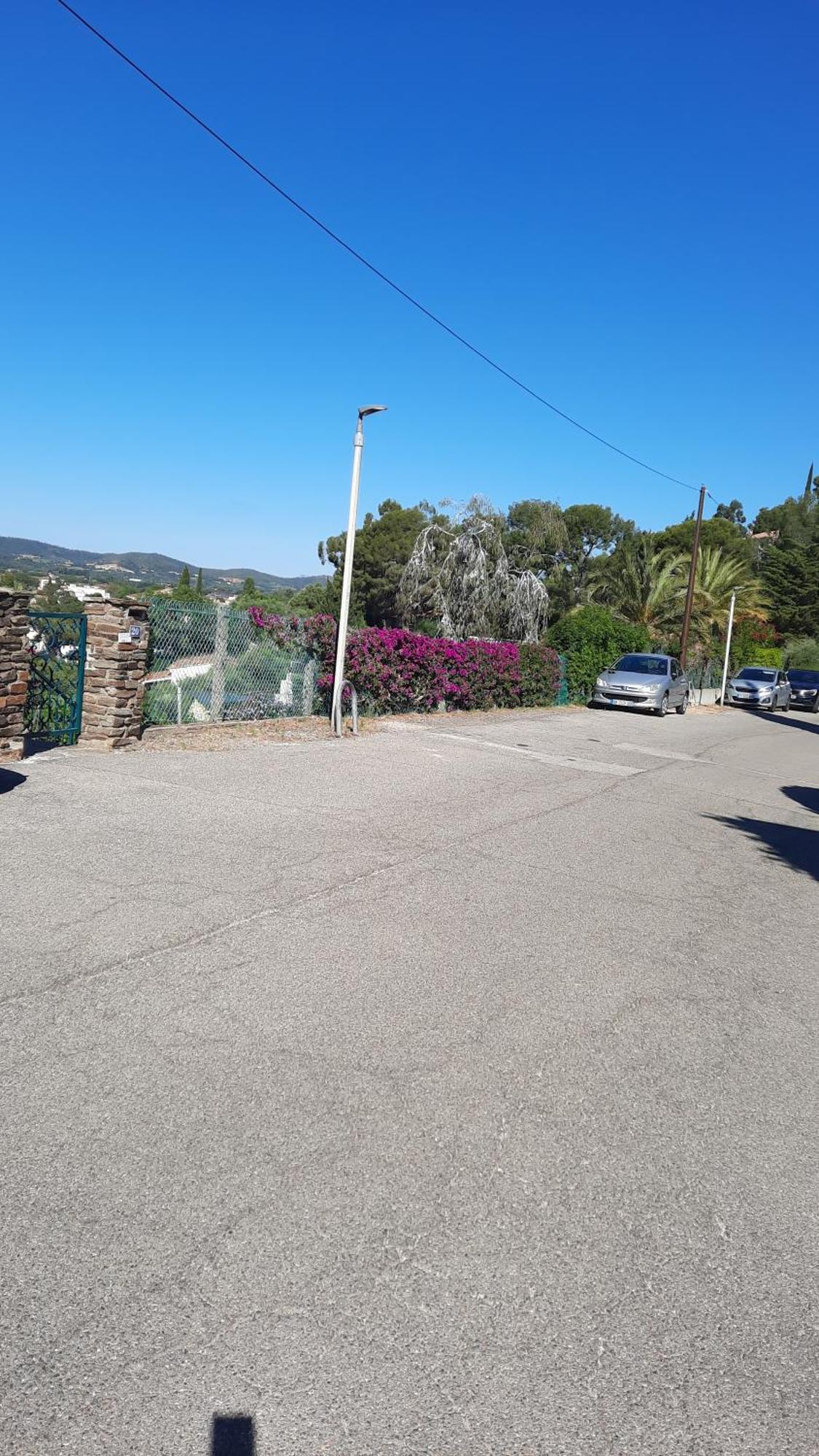 Studio Climatise Lantanas 4 Personnes Le Lavandou Luaran gambar