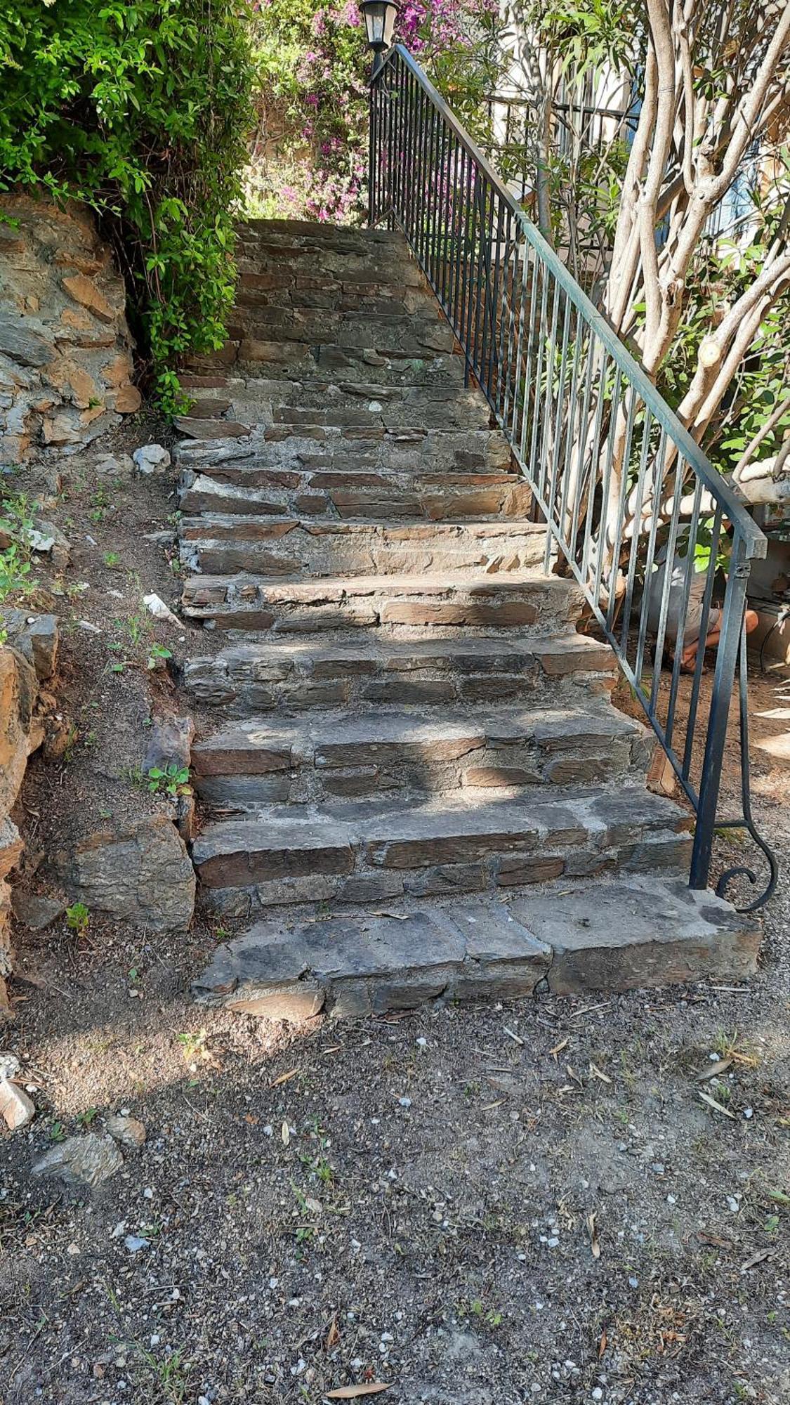 Studio Climatise Lantanas 4 Personnes Le Lavandou Luaran gambar
